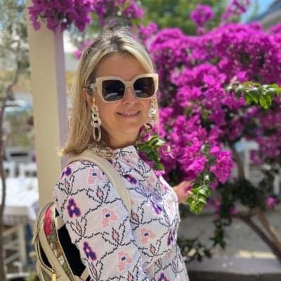 Η Ελίνα Νικολαΐδου, ιδρύτρια της Villa4You