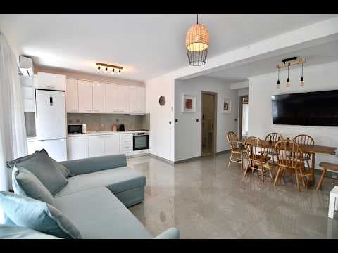 Renata Apartment video