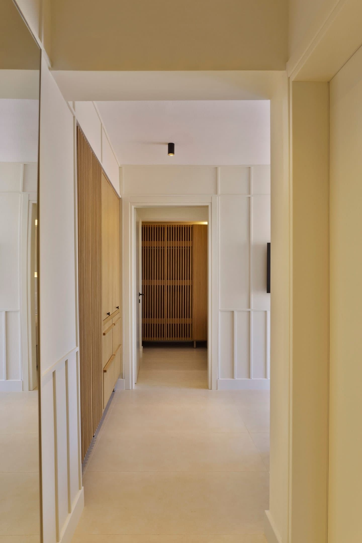 One-Bedroom Suite - 4