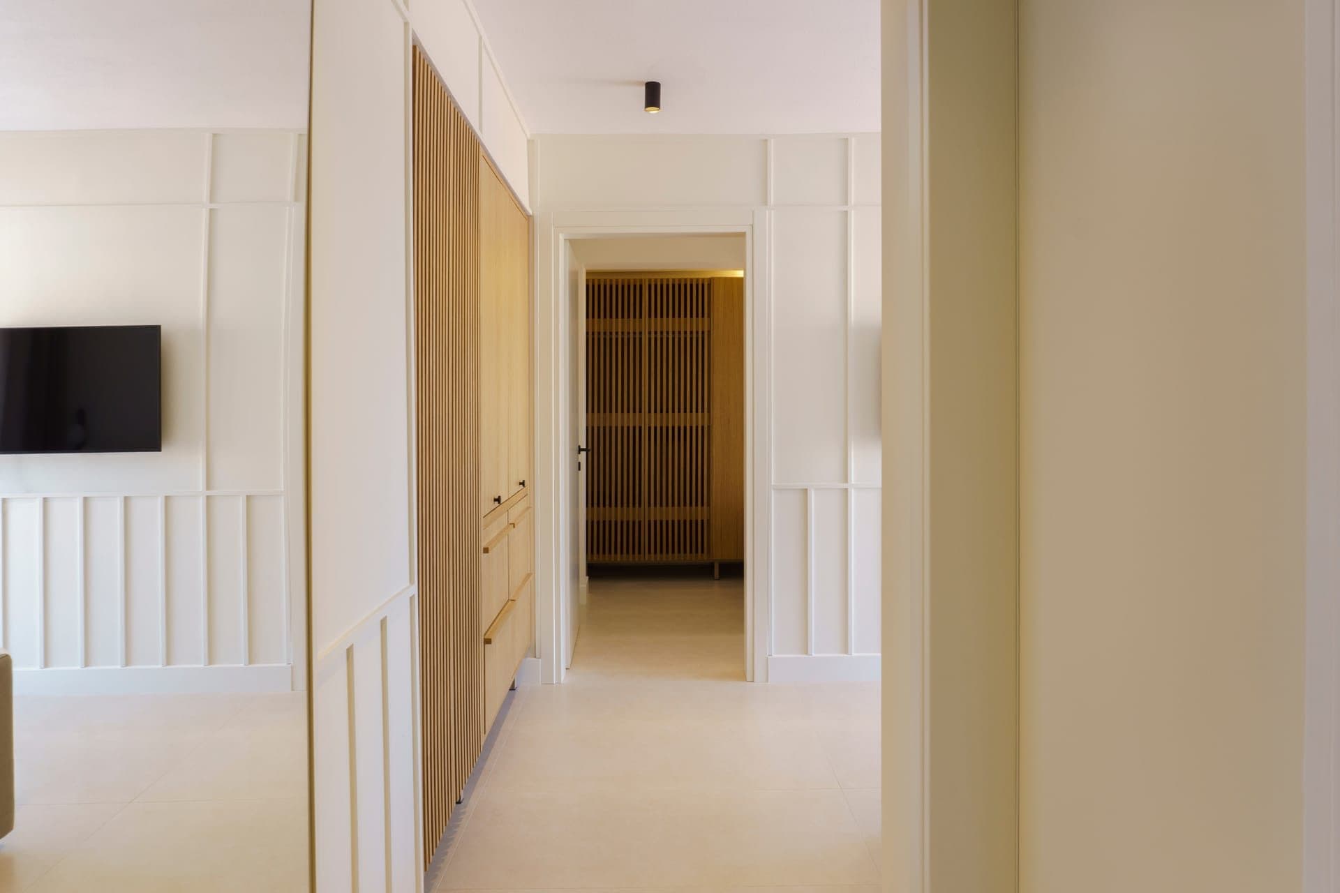 One-Bedroom Suite - 5