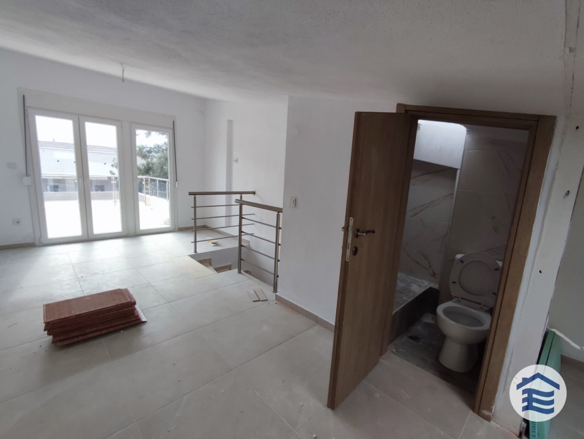 143 m² Three-Bedroom Maisonette for Sale in Nikiti, Halkidiki - 3