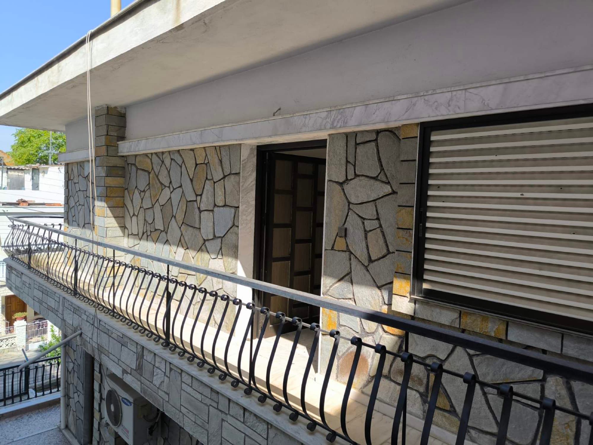 84 m² Two-Bedroom Apartment for Sale in Stavroupoli, Thessaloniki - 2