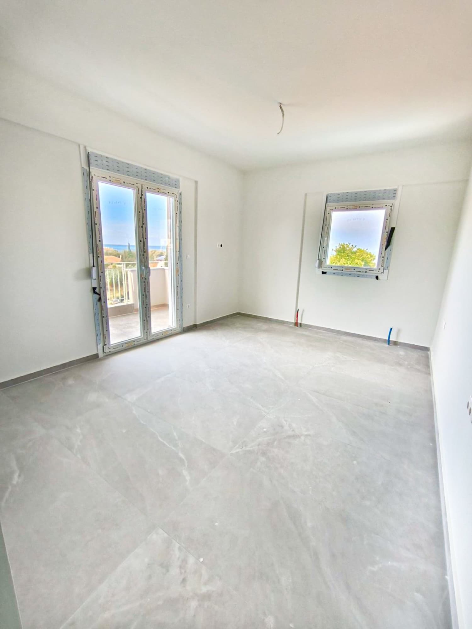 Two-Bedroom Sea-View Apartment for Sale in Nei Epivates, Thermaikos - 5