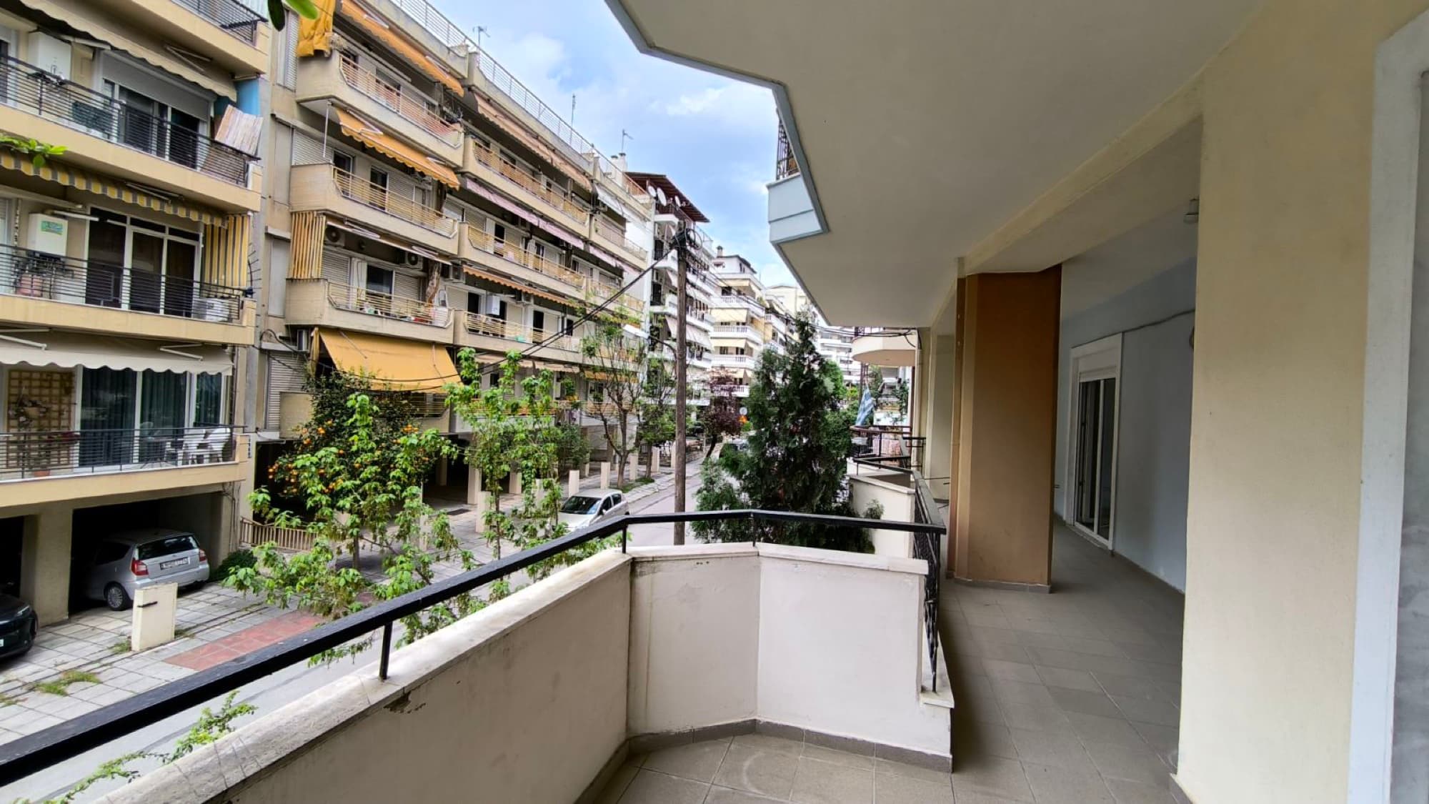 104 m² Three-Bedroom Apartment for Sale in Kalamaria, Thessaloniki - 4