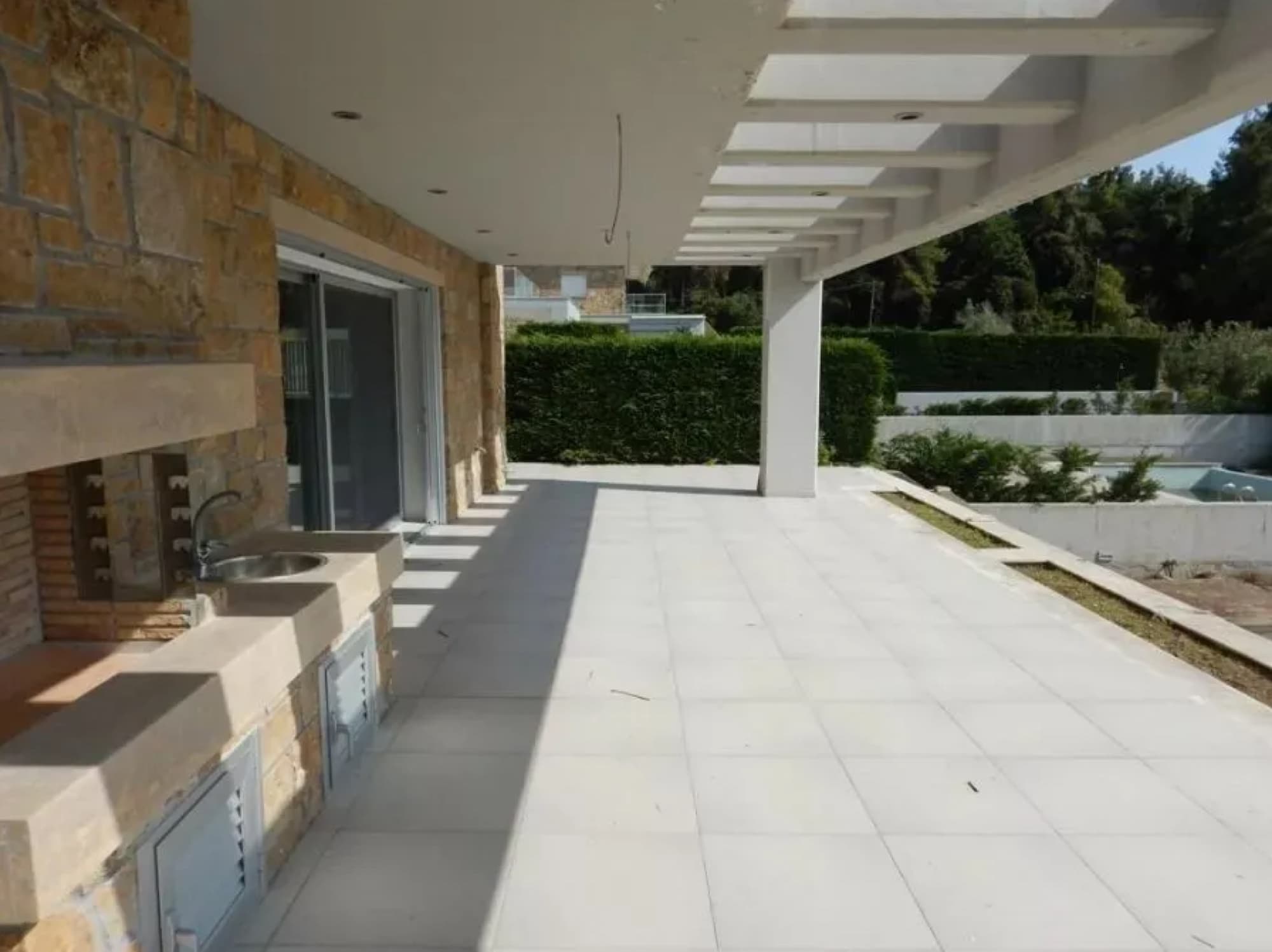 180 m² Four-Bedroom Villa with Pool for Sale in Sani, Halkidiki - 3