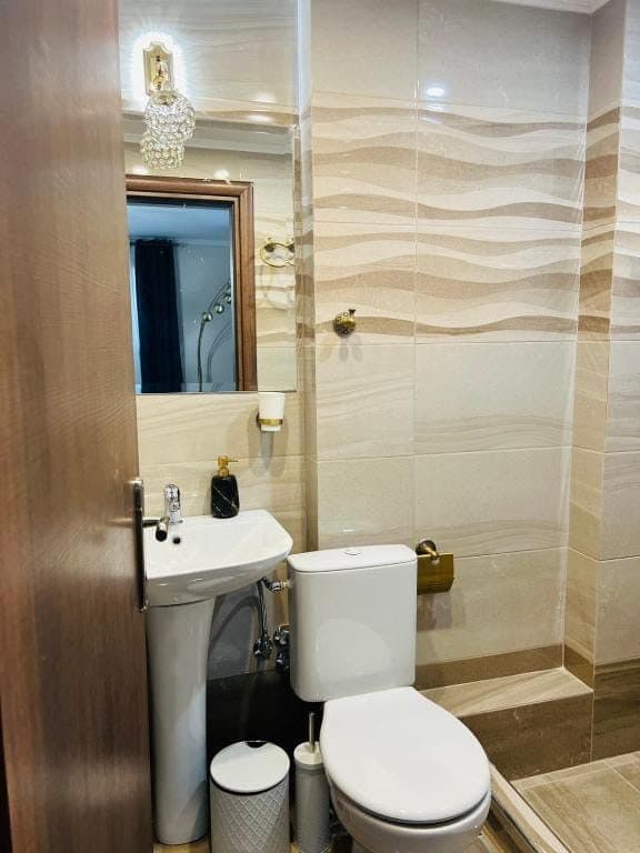 Semi-Ground Floor Room - 5