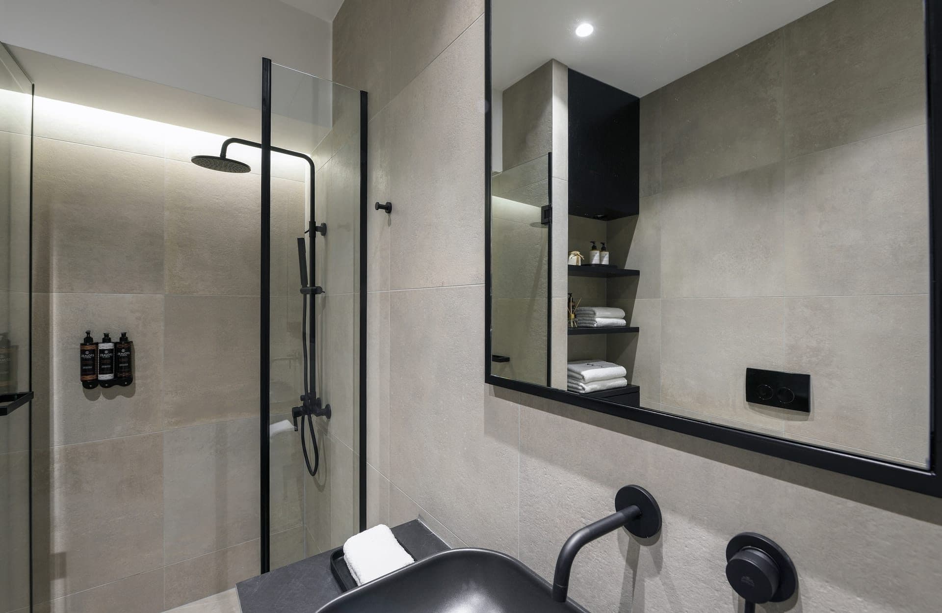 Dialogue | Lofts @Ladadika - 5