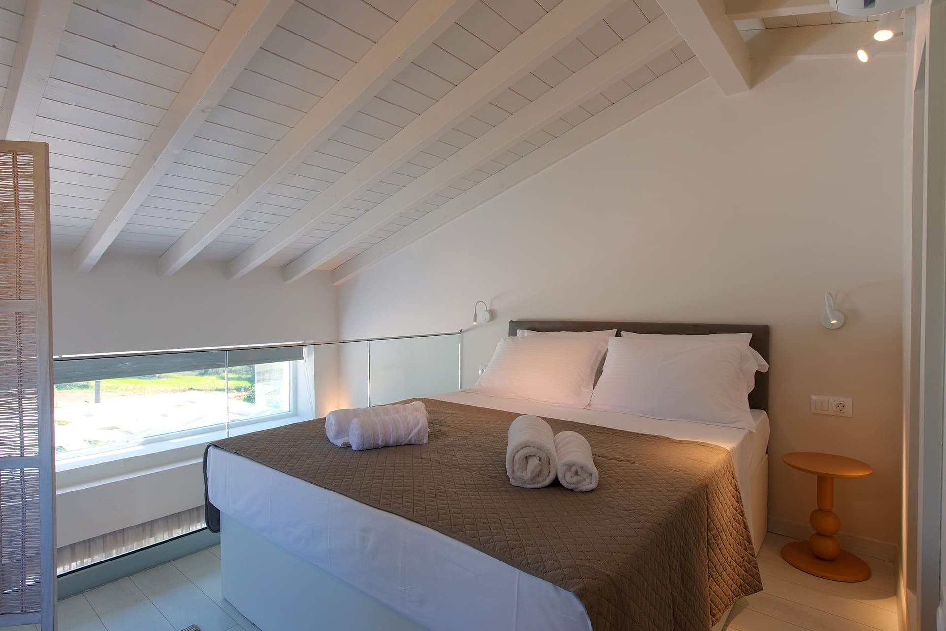 Loft Villa with Private Pool - 3