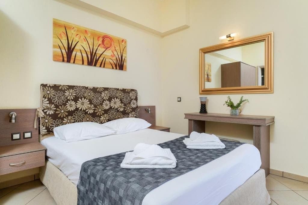 Superior Studio (2 Adults) with Sea View - 3