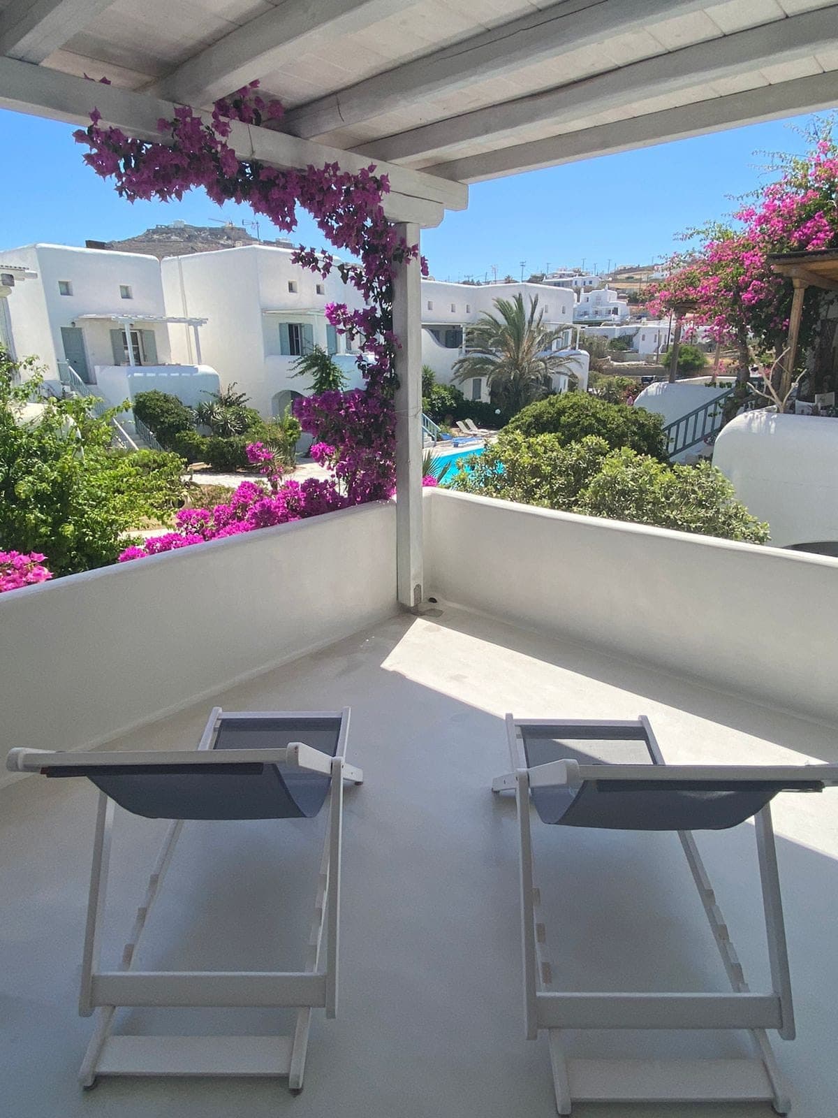 Mykonian Style Pool House 3 - 4