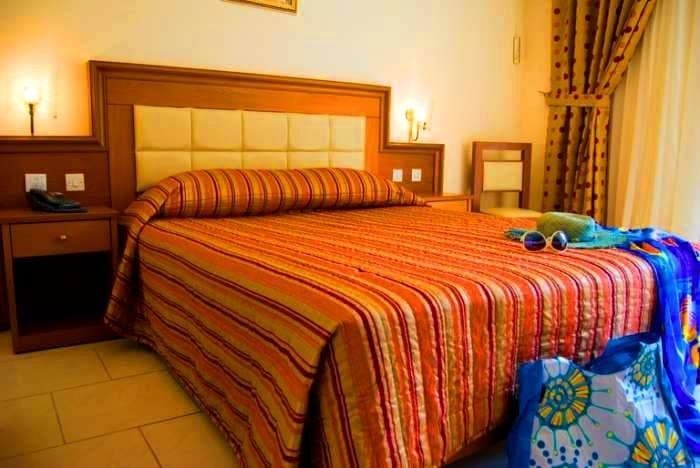 Single Room - 2