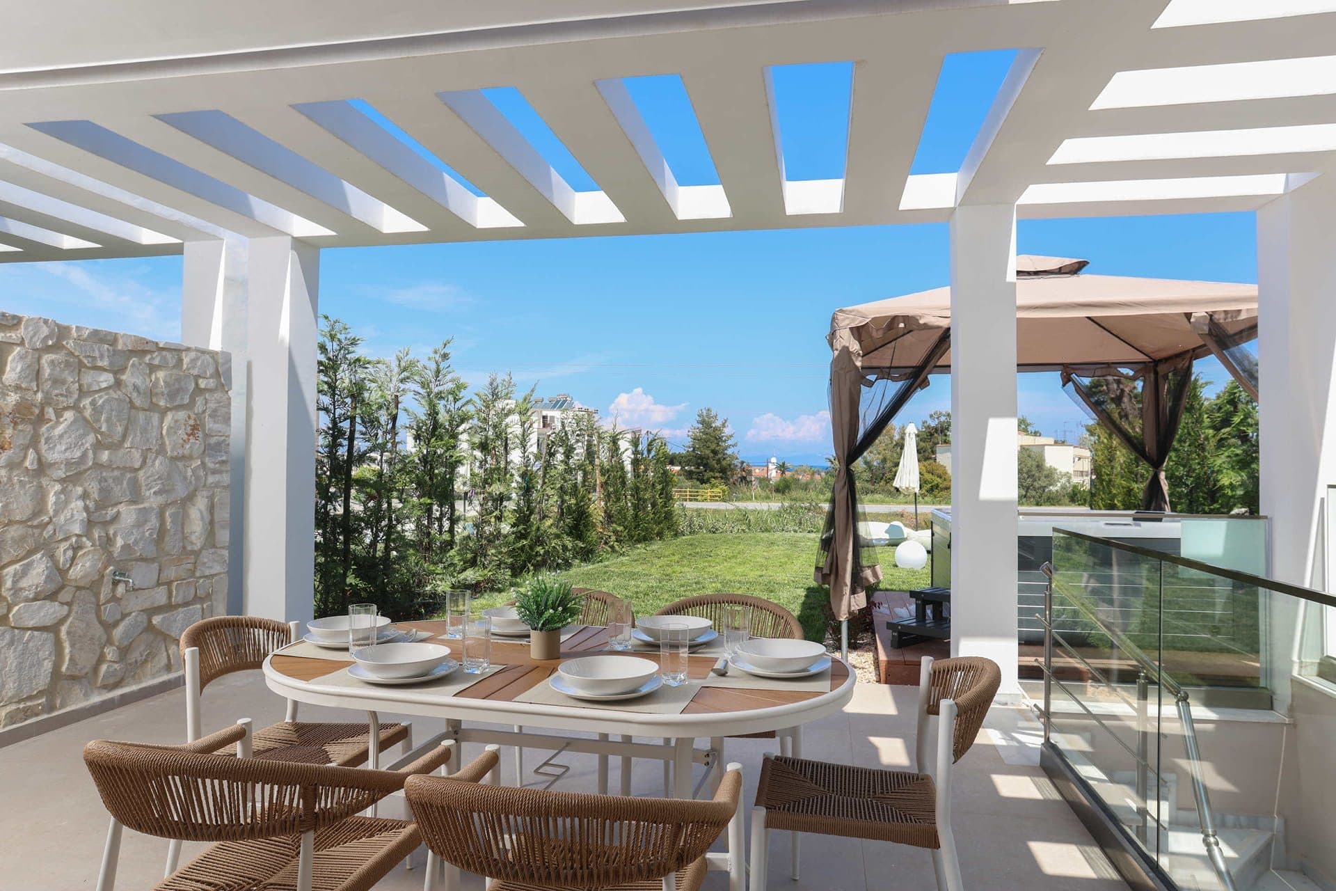 Aquaris Villas - 4