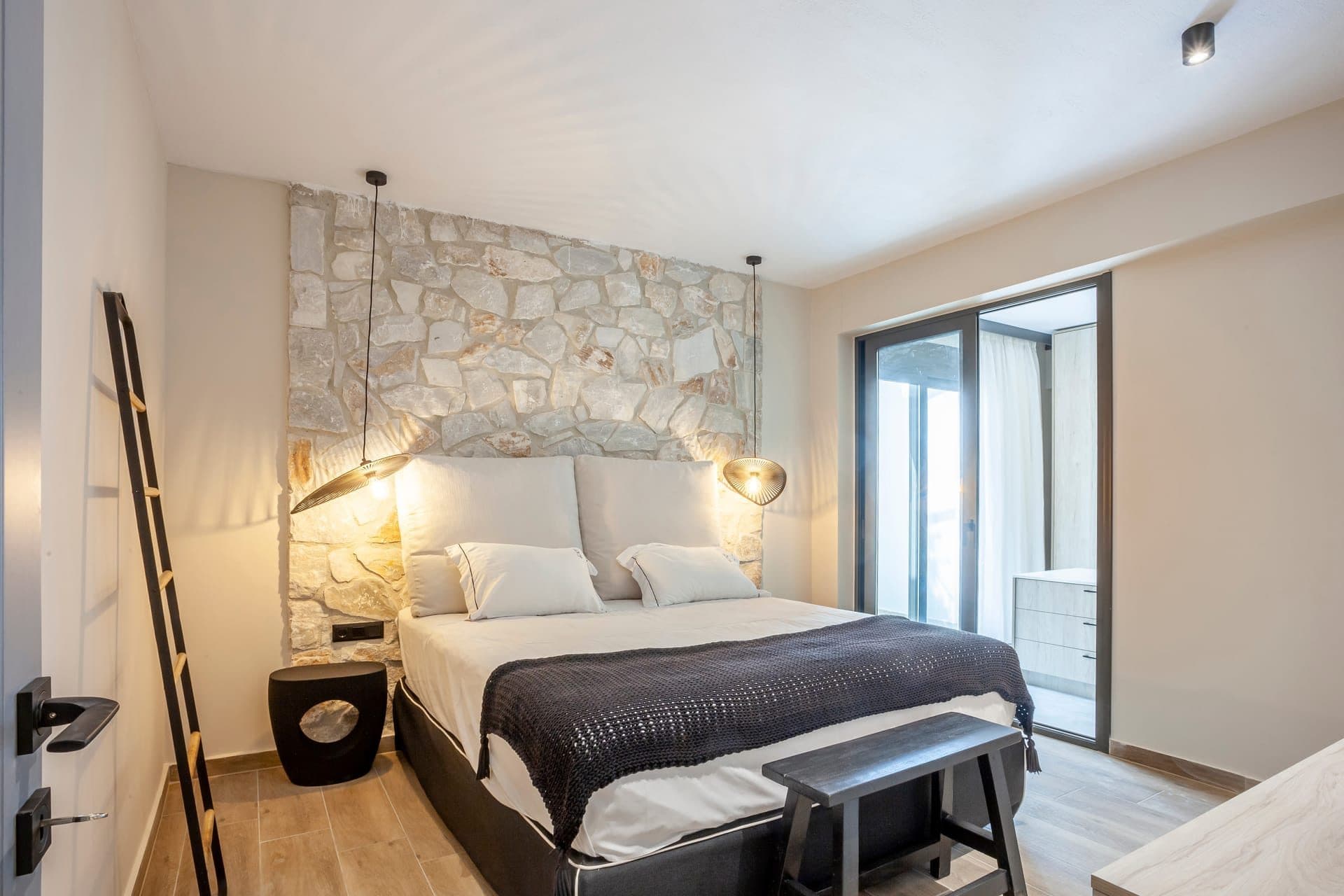 Ever Blue Exclusive Villa | Private Heated Pool - 4