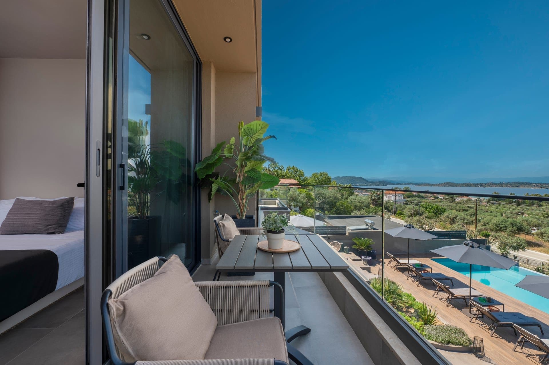 Elegant Suite Vourvourou - 4