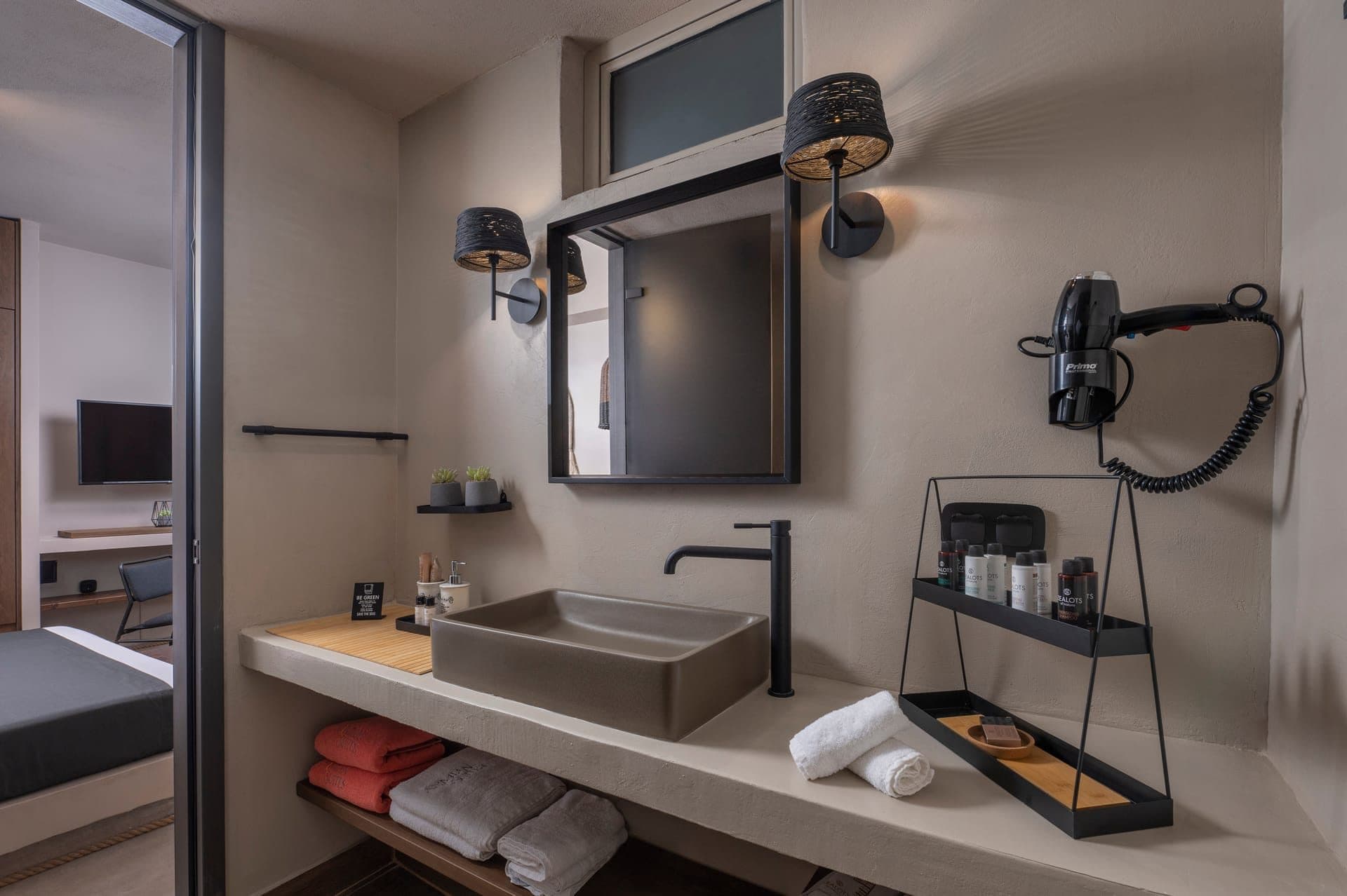 Premium Suite - 4