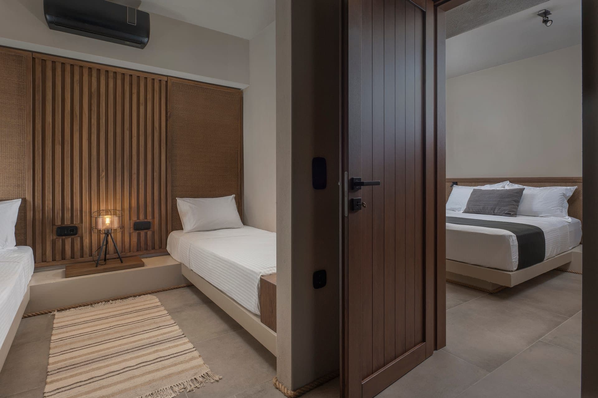 Deluxe Suite - 2