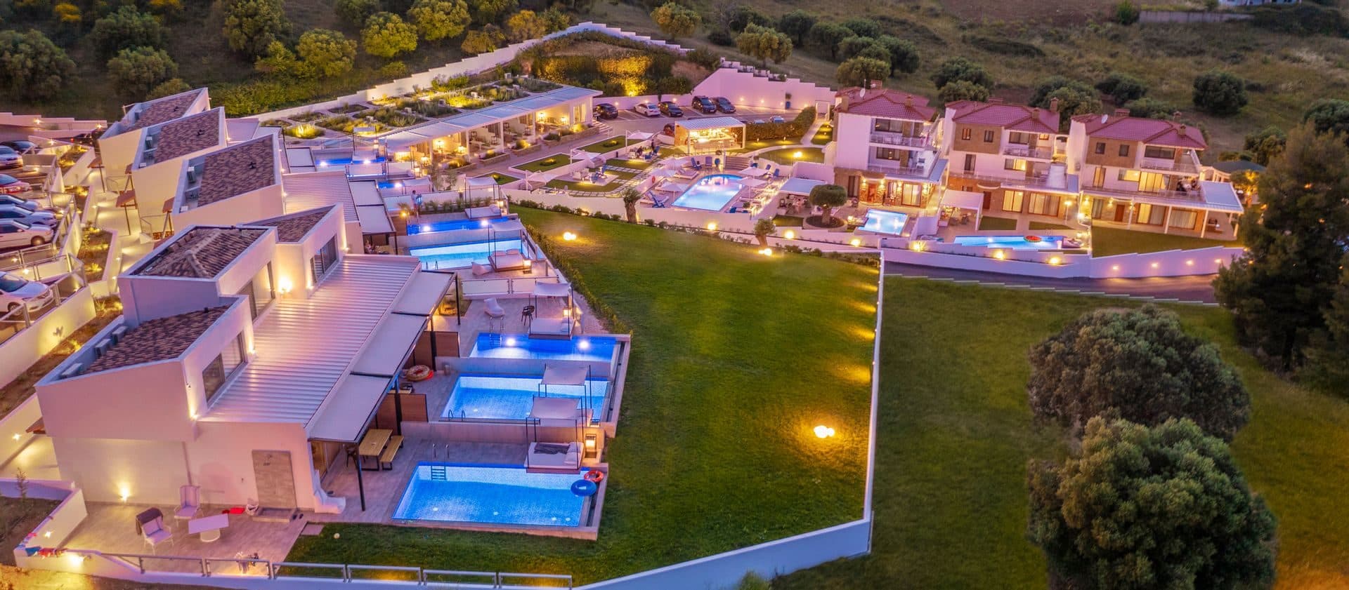 Villa D'Oro Luxury Villas & Suites - 2