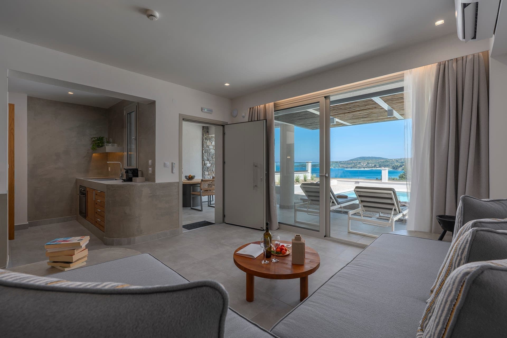 Signature Suite Sea View with Private Pool - 3