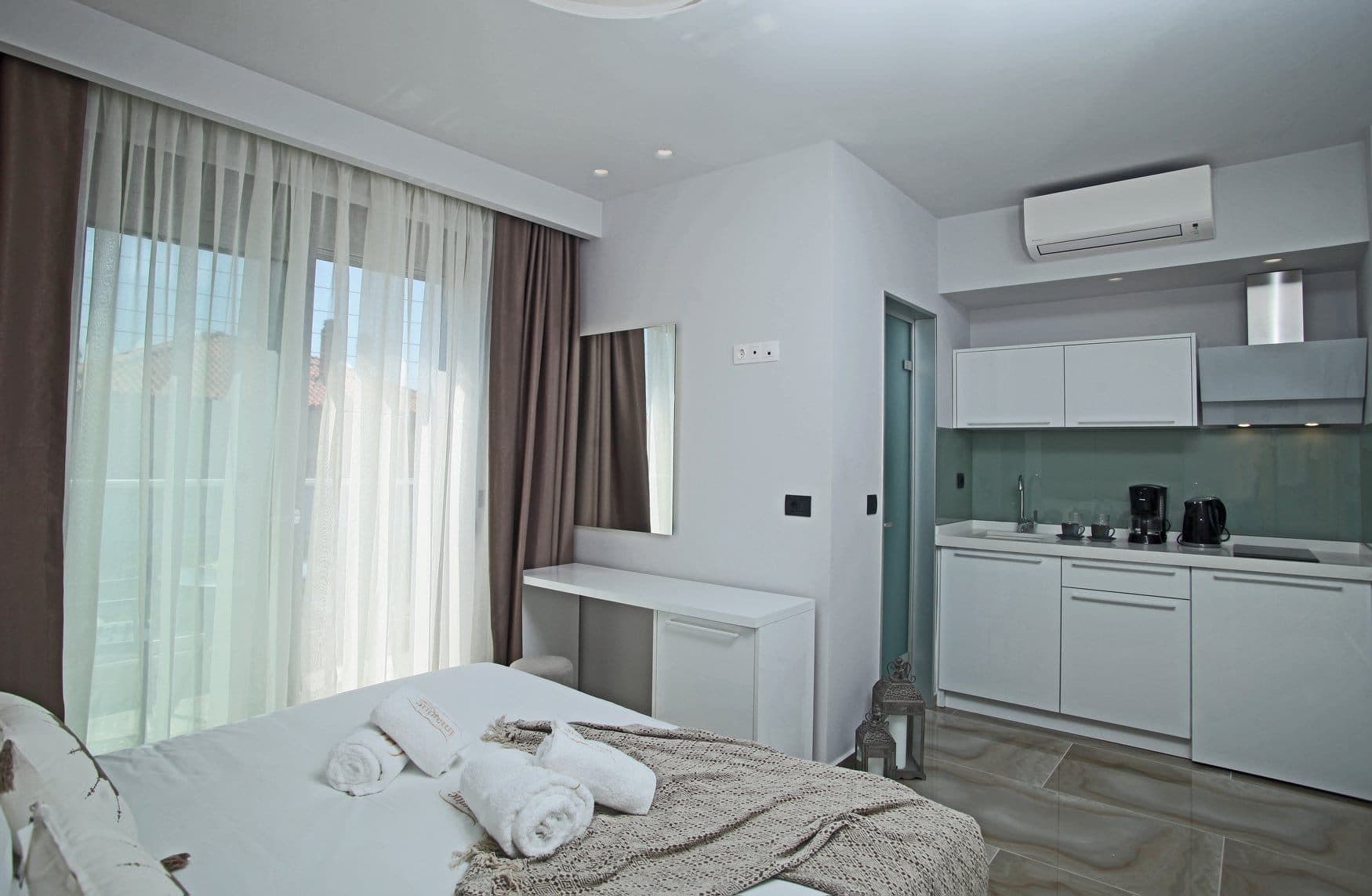 Comfort Double | Top Floor - 2