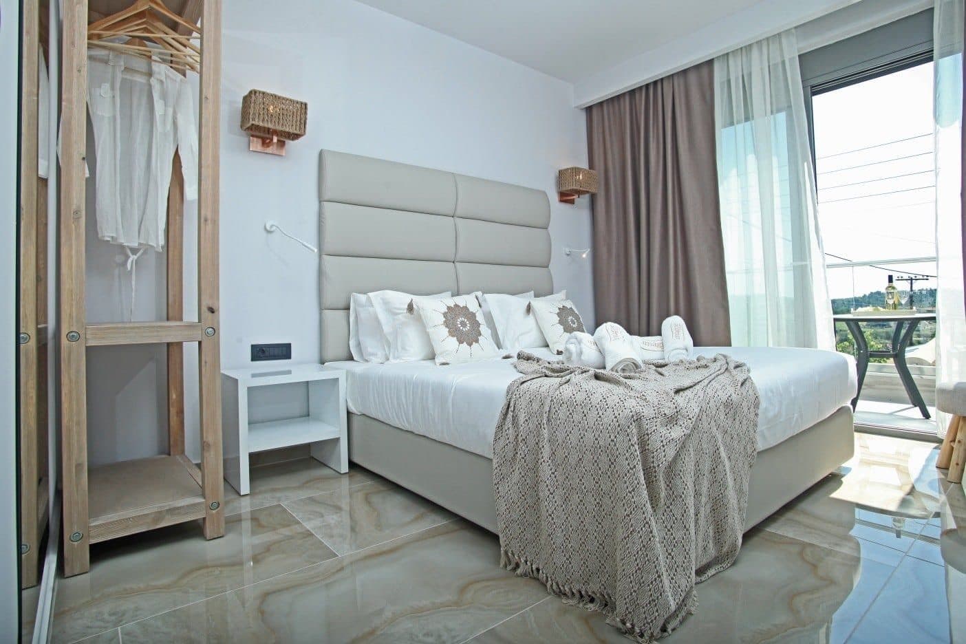 Comfort Double | Top Floor - 3