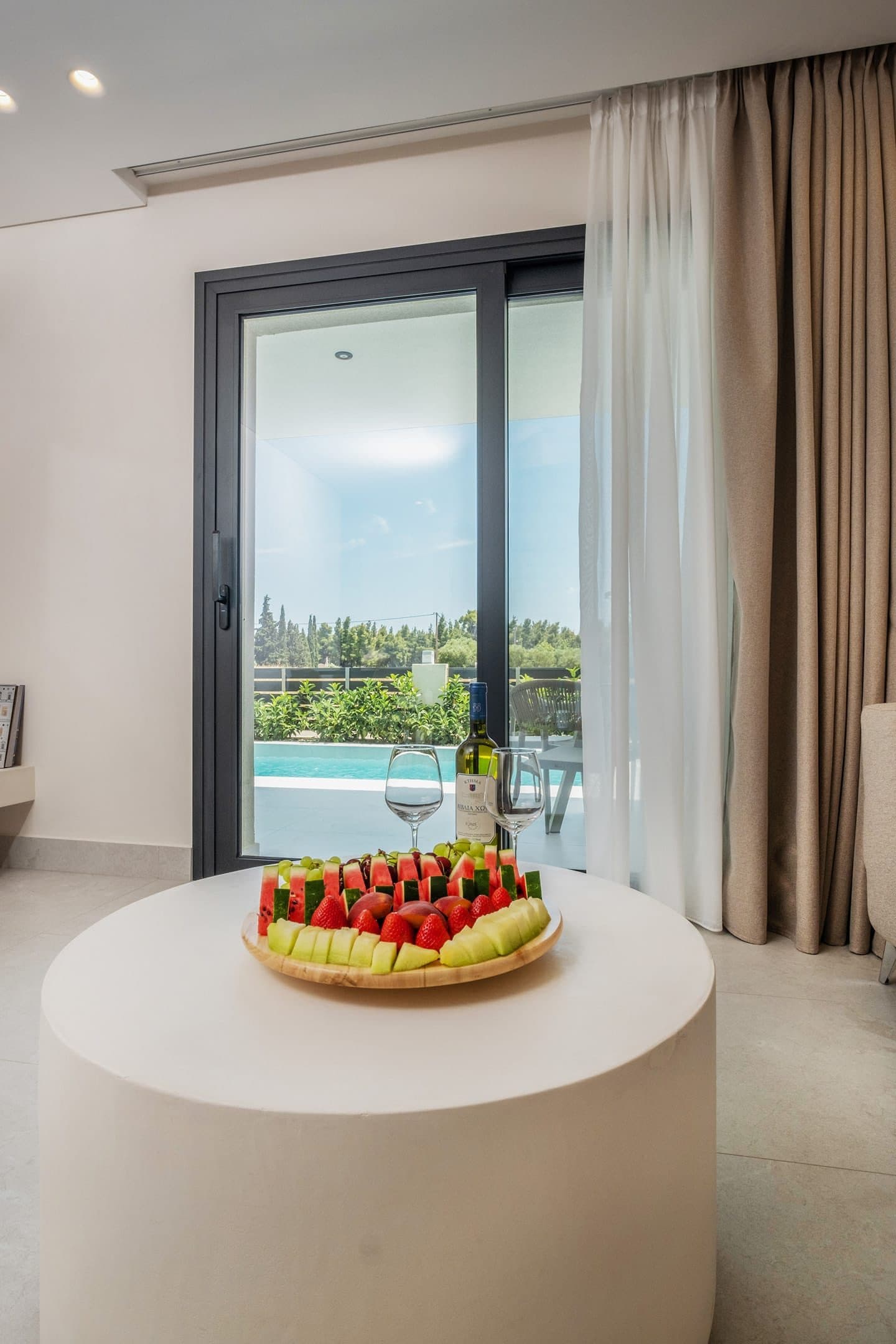 Suite with Private Pool and Partial Sea View - 4