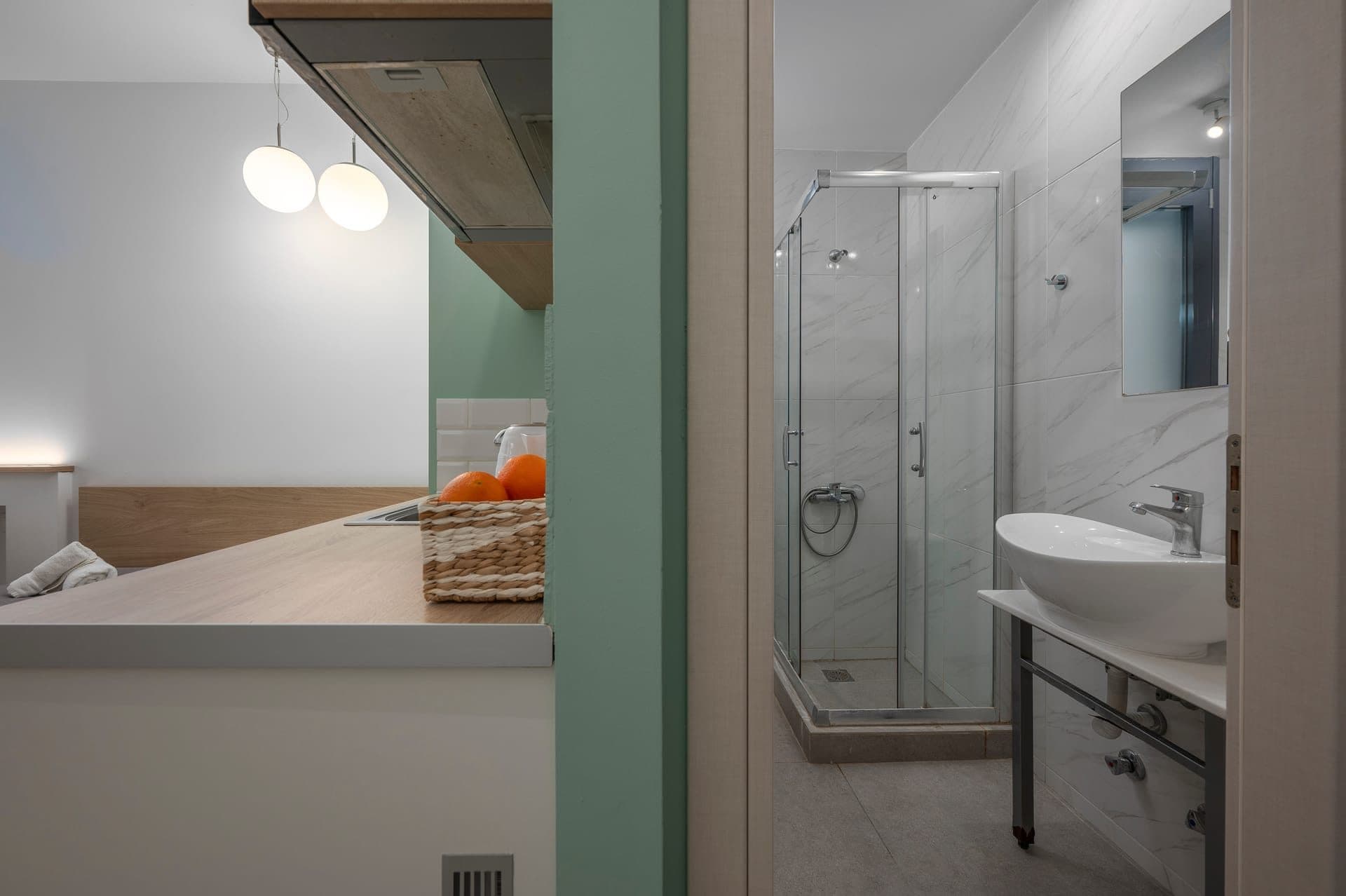 Ground Floor Comfort Room - 3
