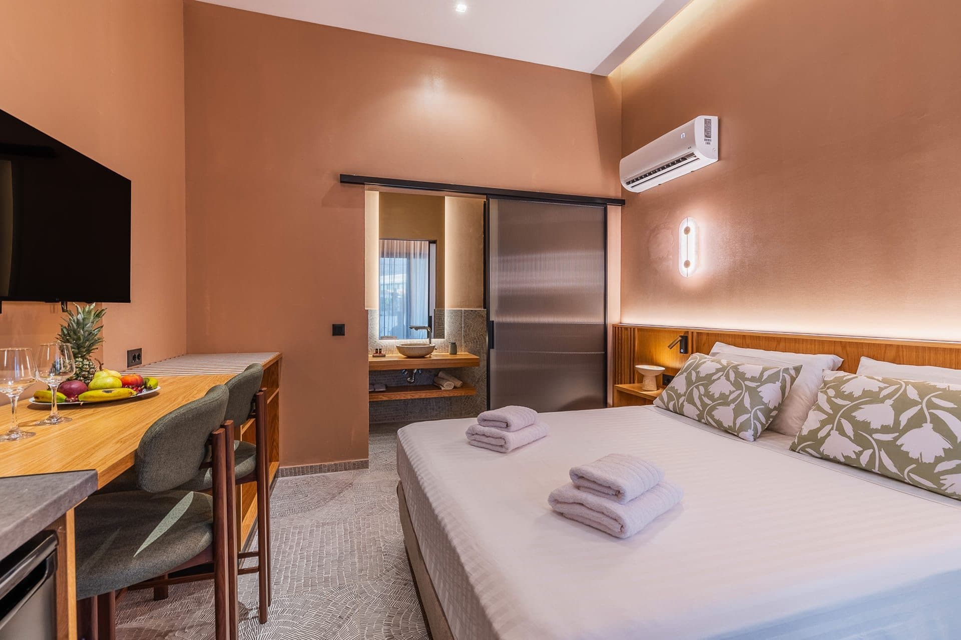 Standard Suite