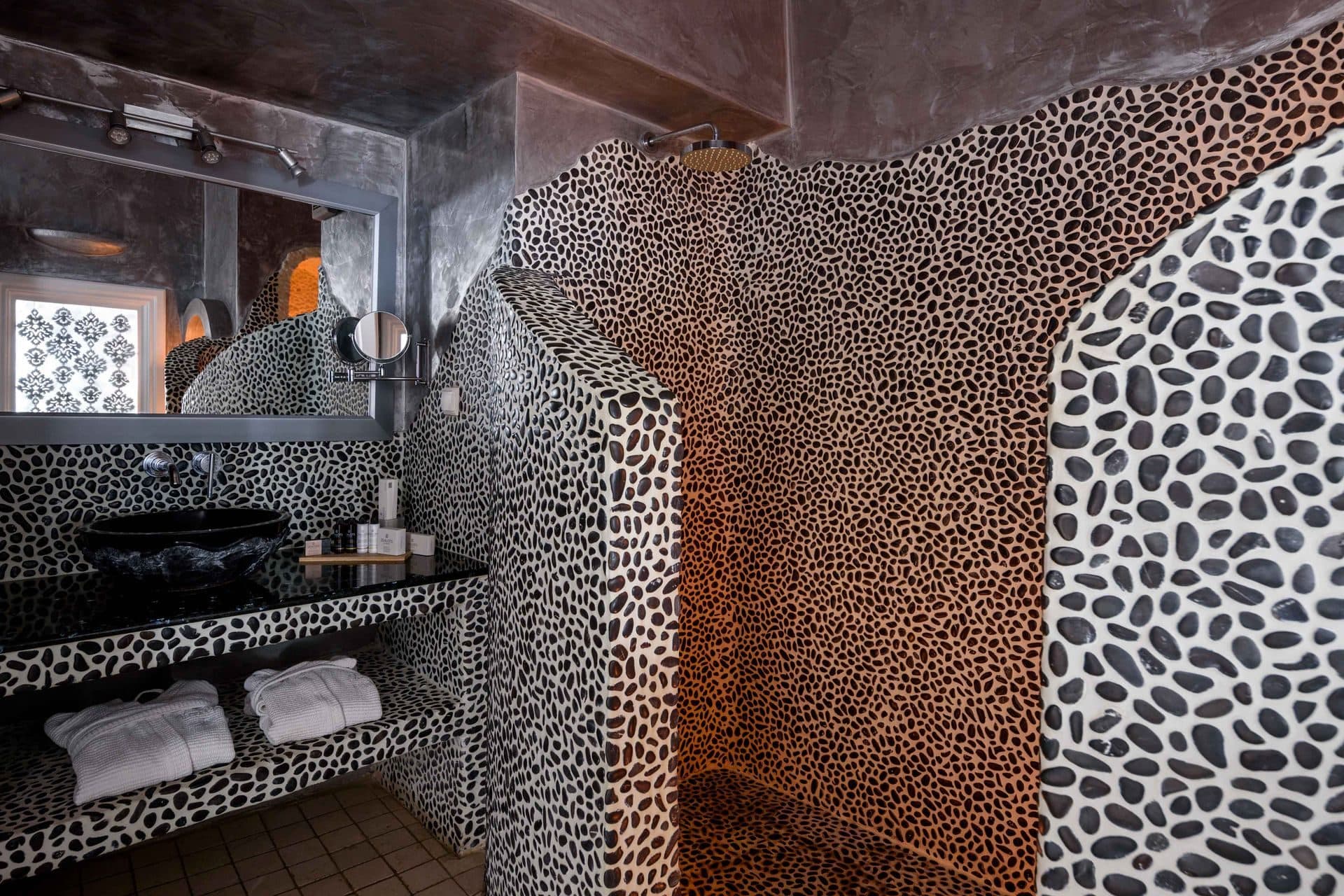 Harmony | Outdoor Jacuzzi Suite - 2