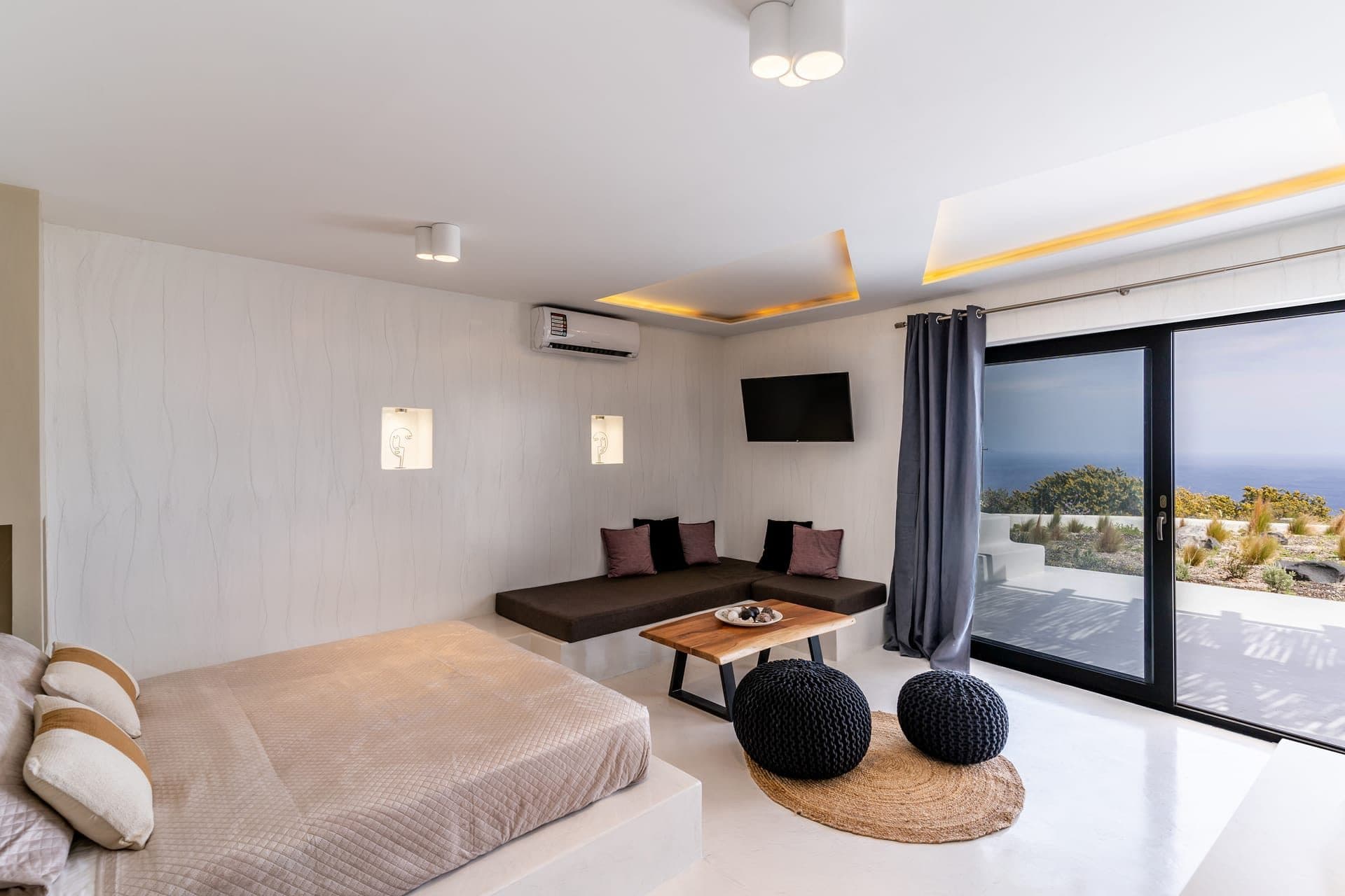 Villa Thea with Hot Tub Jacuzzi - 2