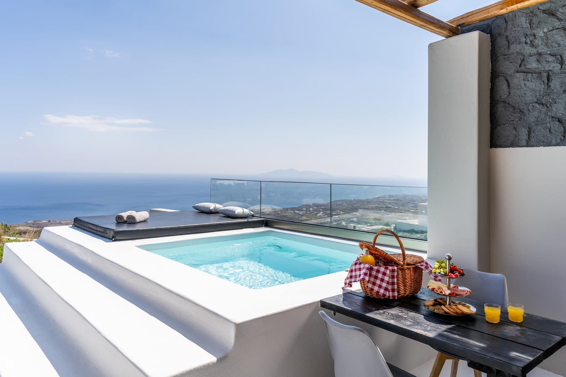 Villa Lava with Hot Tub Jacuzzi - 2