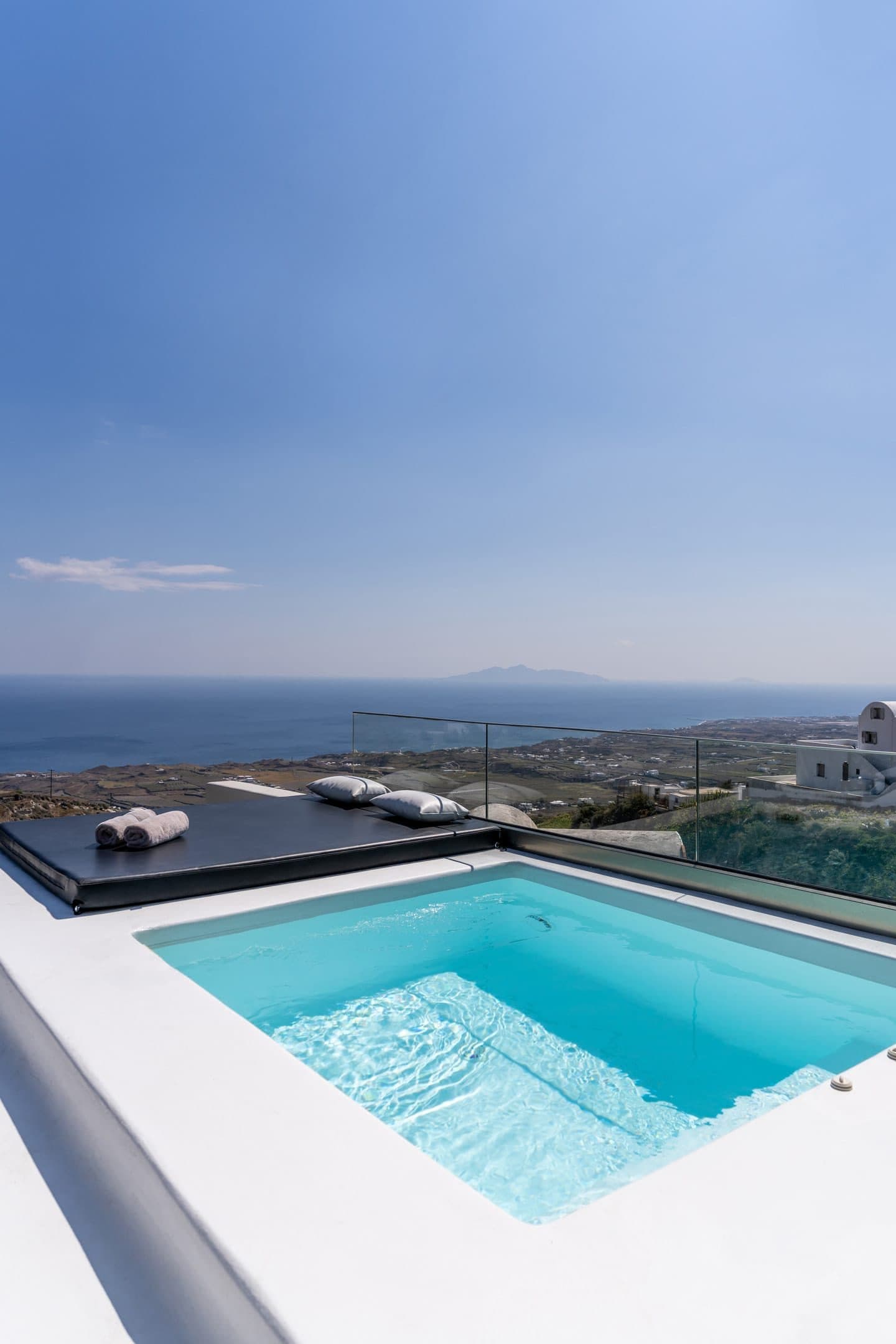 Villa Lava with Hot Tub Jacuzzi