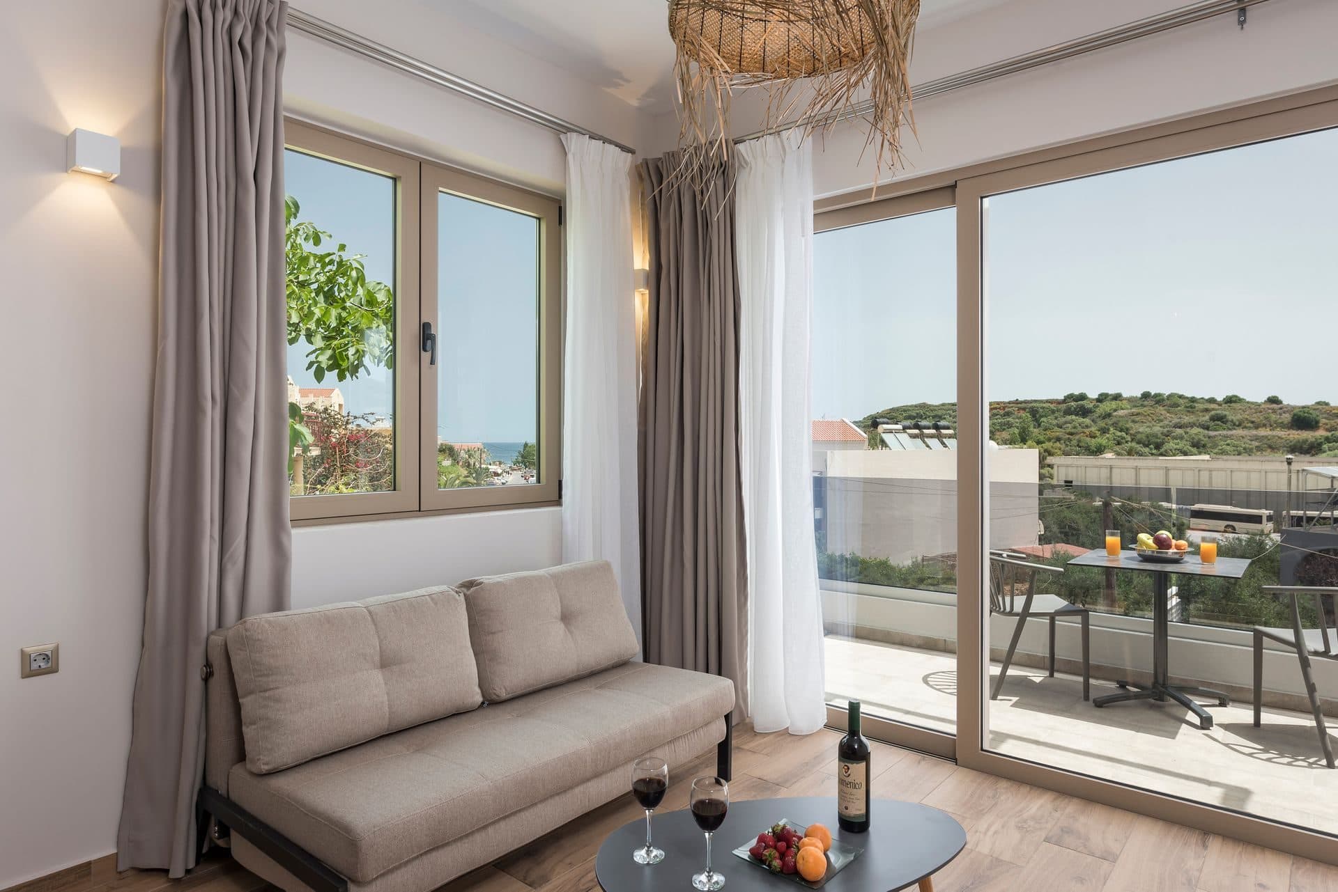 Luxury Family Room - Side Sea View (sleeps up to 6) - 3