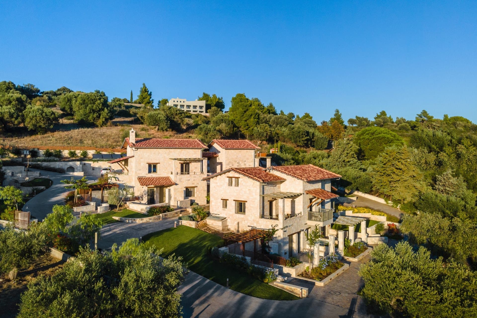 Kastri Elia Suites
