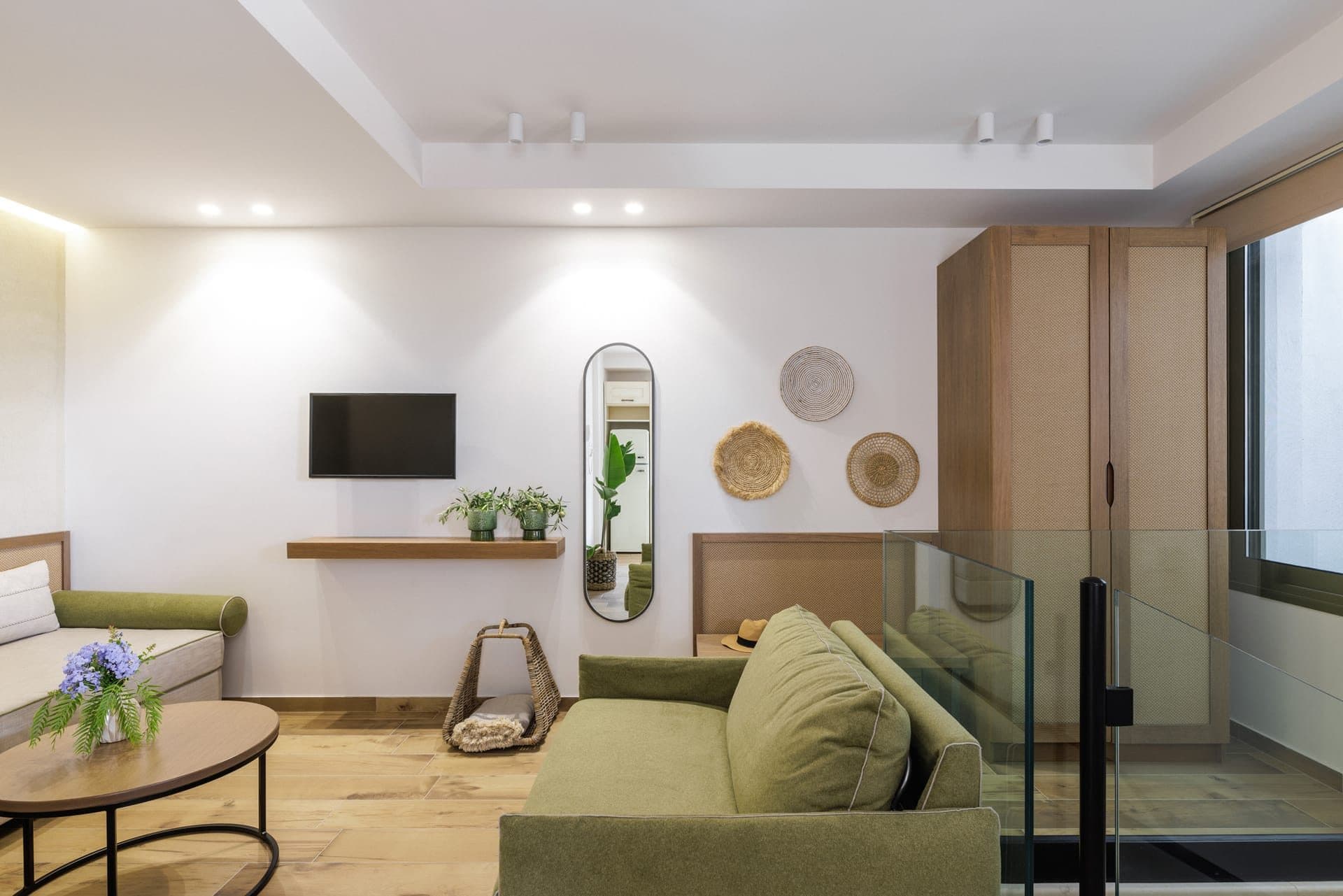 Deluxe Family Suite - 3