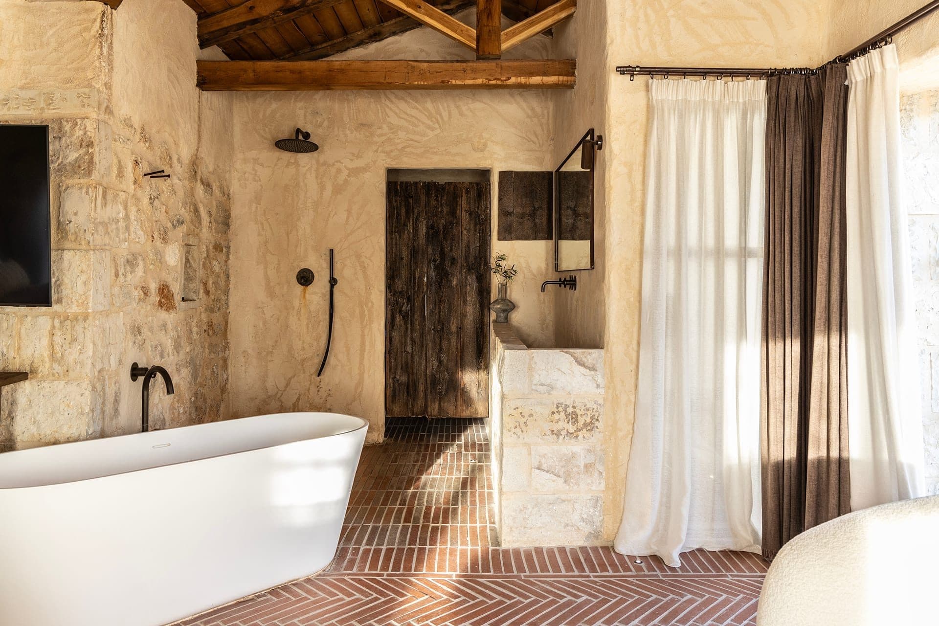 Design Suite with Private Heated Pool (Upper Floor) | 45m2 - 2