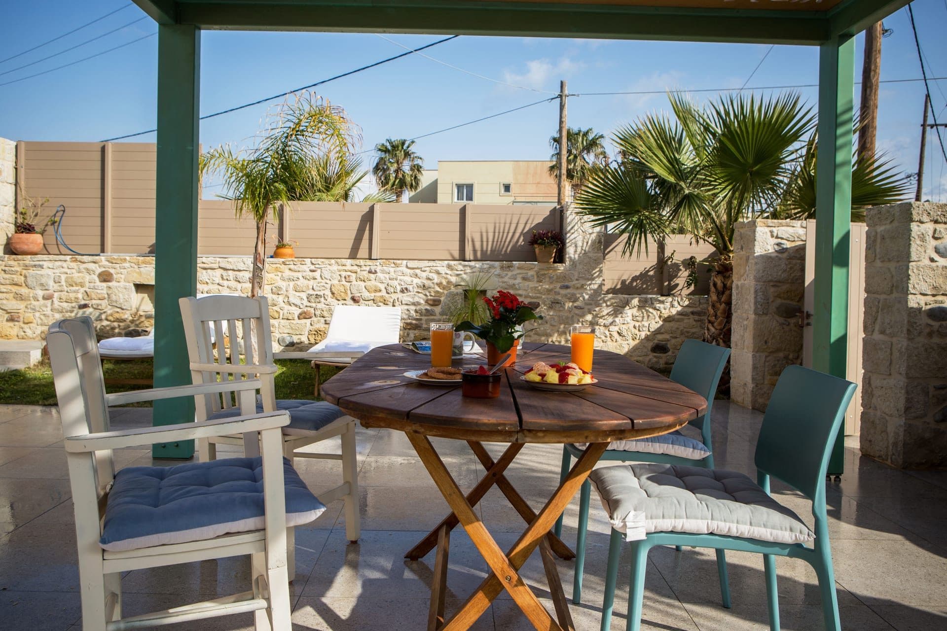 1-Bedroom Apartment - Private Hydropool - #1 - 5
