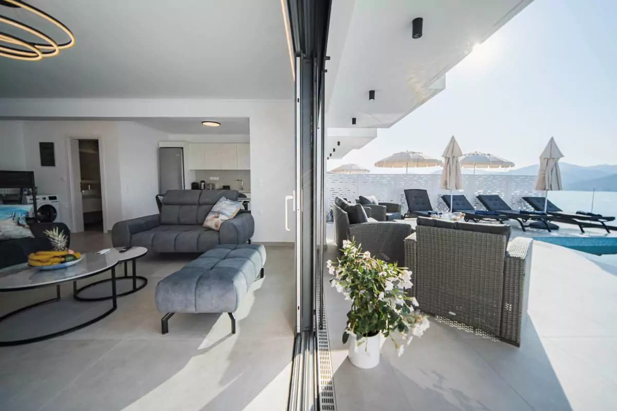 Alexandria Seaside Luxury Villa 2 - 2