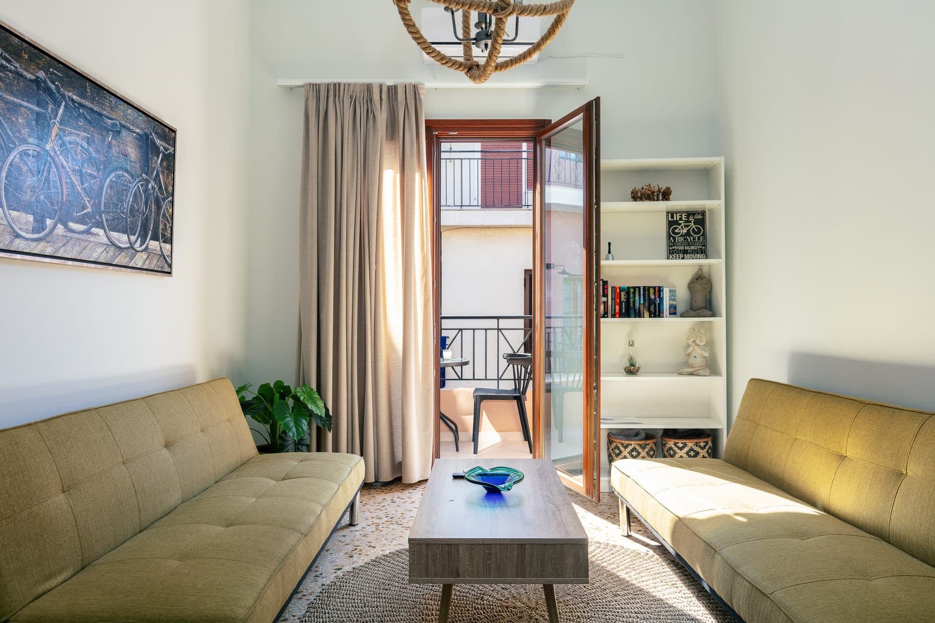 Two-Bedroom Apartment with Old Town View - 2