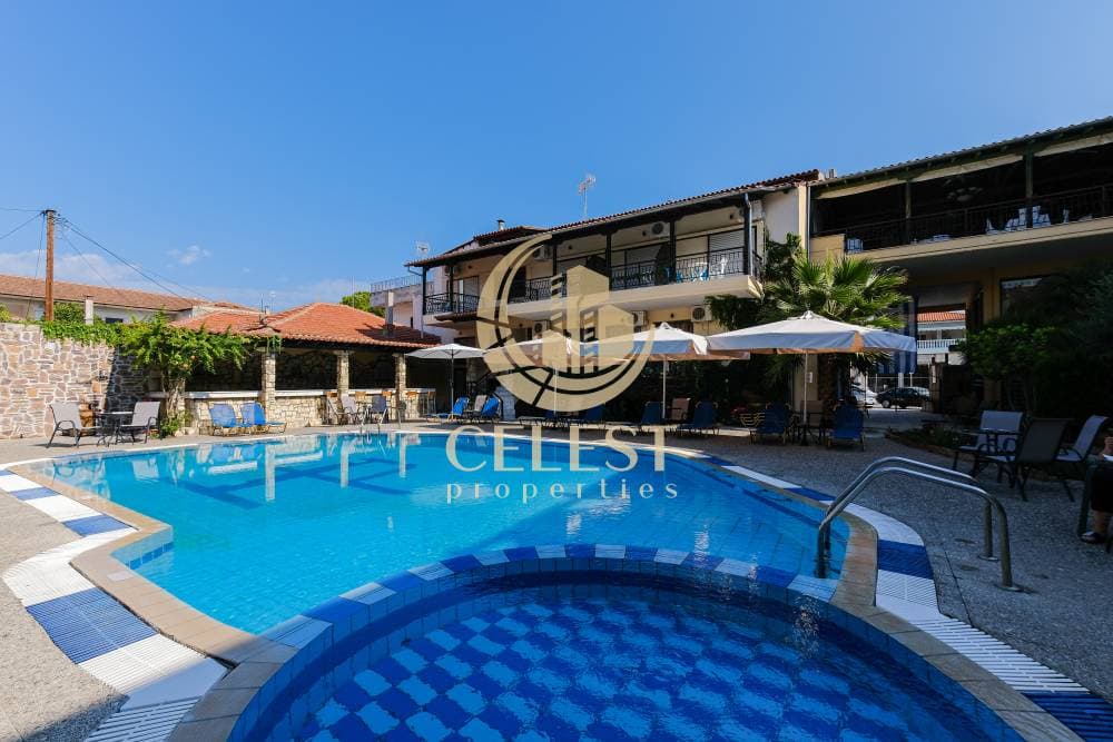 71-Room Hotel for Long-Term Rent in Pefkochori, Halkidiki - 2