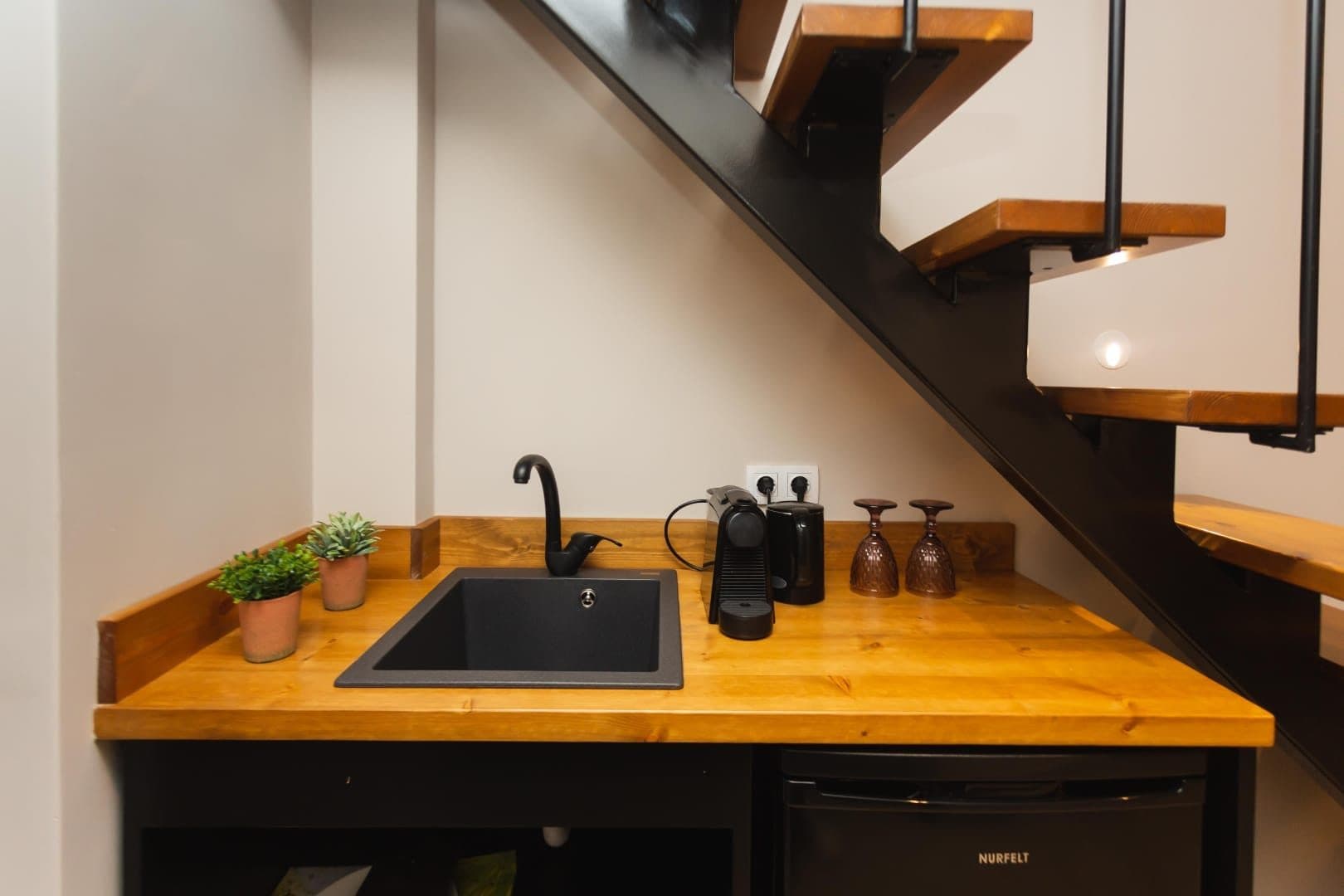 Exclusive Suite - 4