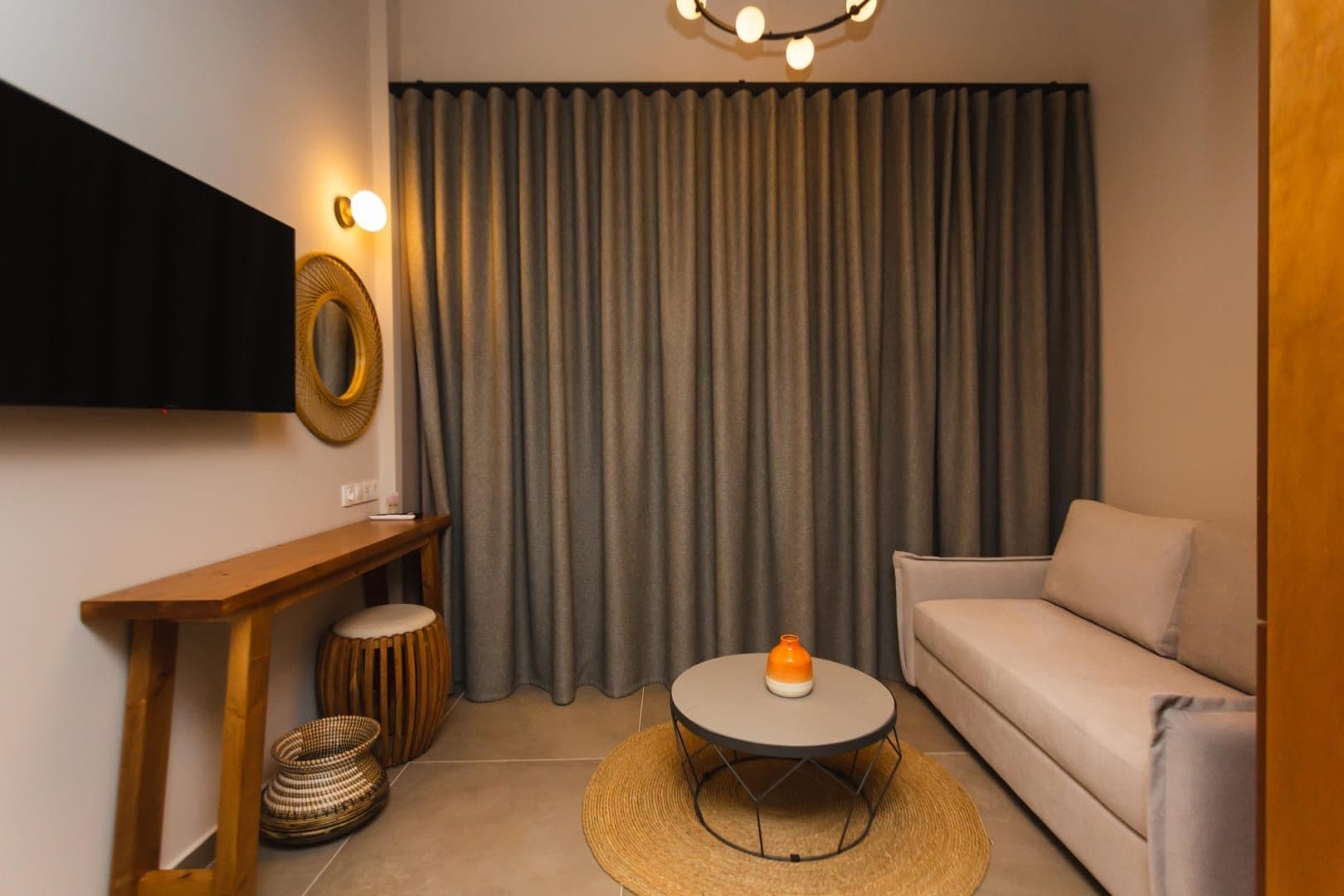 Exclusive Suite - 3