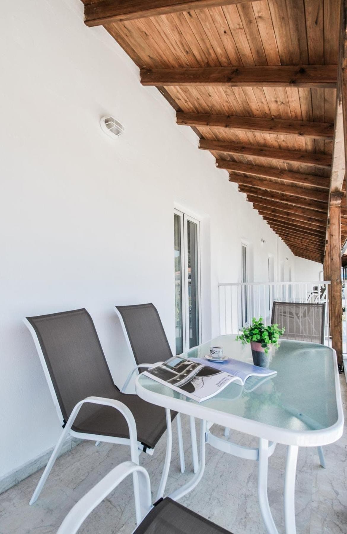 Deluxe Studio with Balcony - 5