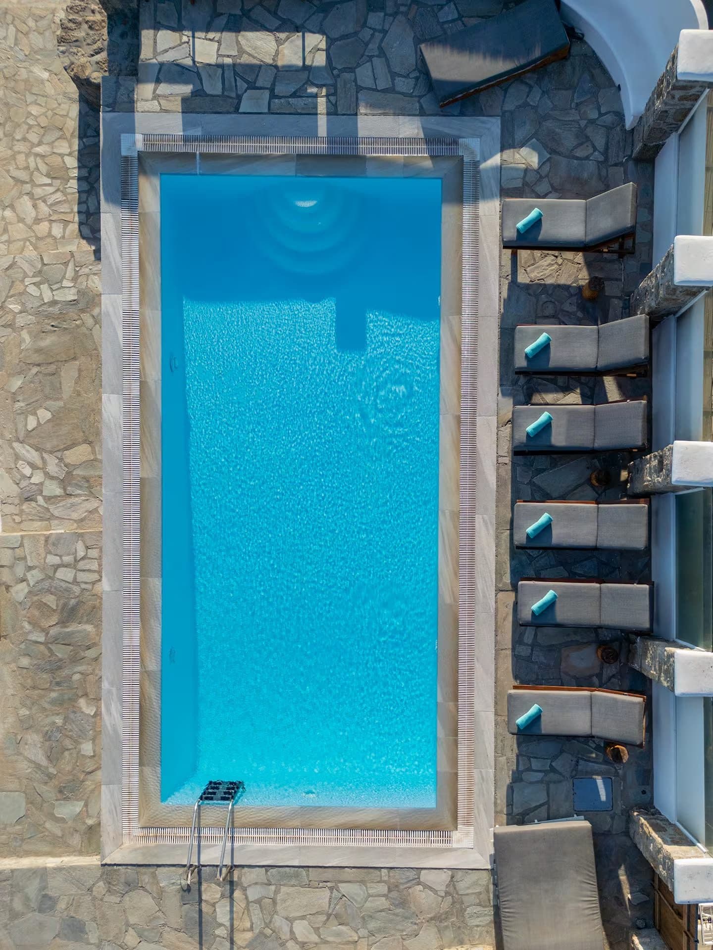 Mando 2 Pool Villa w Sea Views - Five Bedrooms - 4