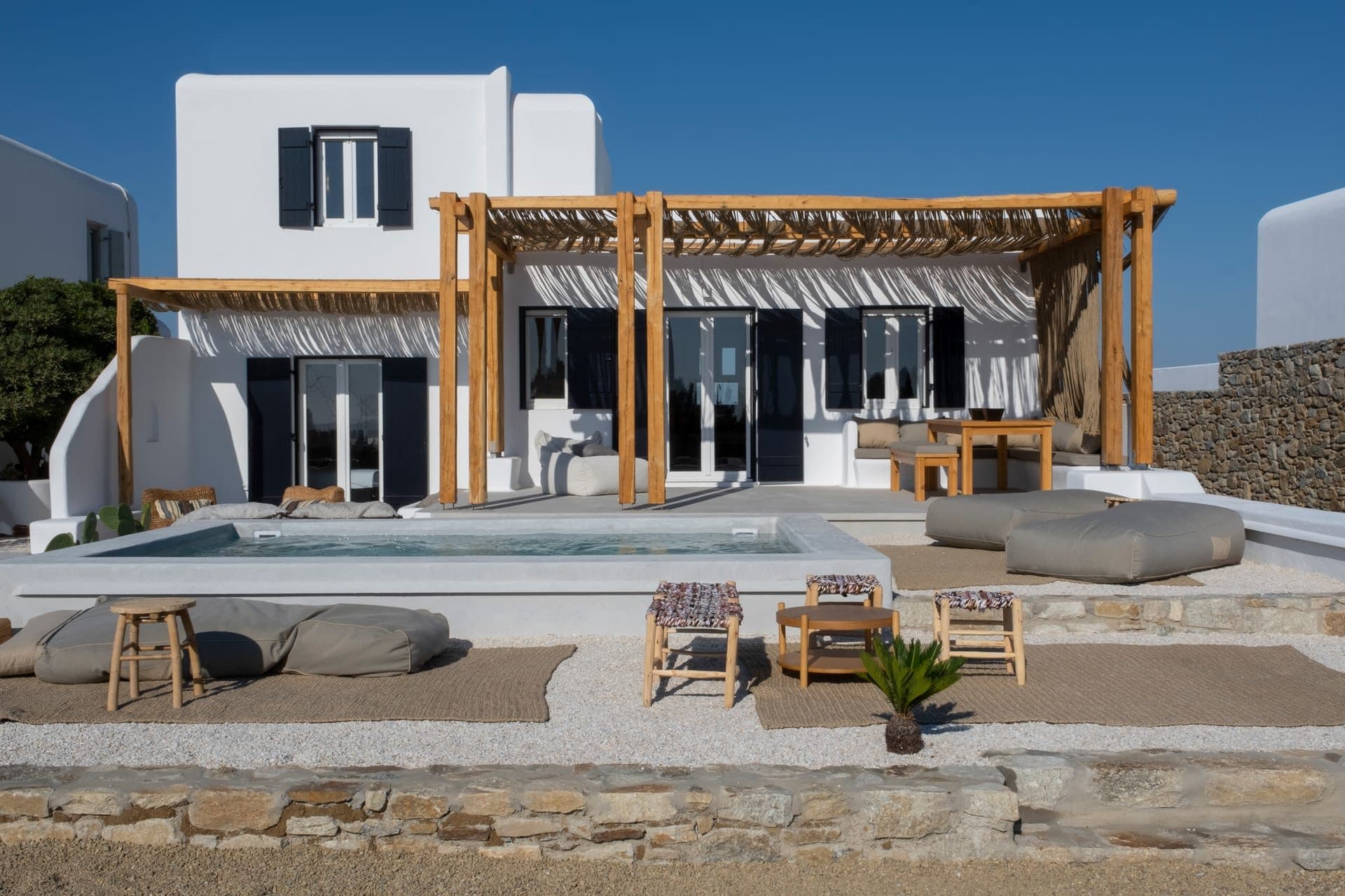 Saint L. Heated Pool Sunset Villa - Three Bedrooms - 3