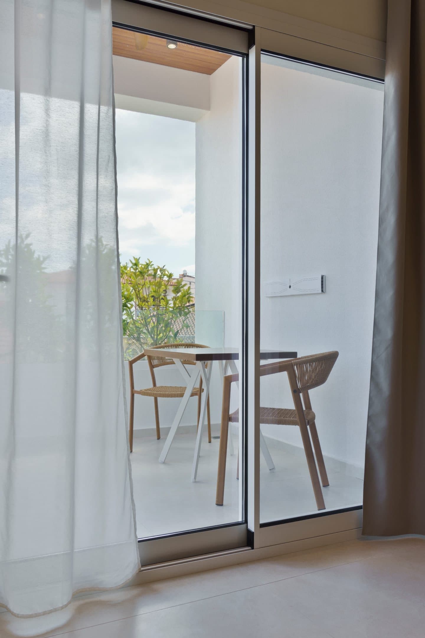 Sea View Penthouse with Jacuzzi - 4