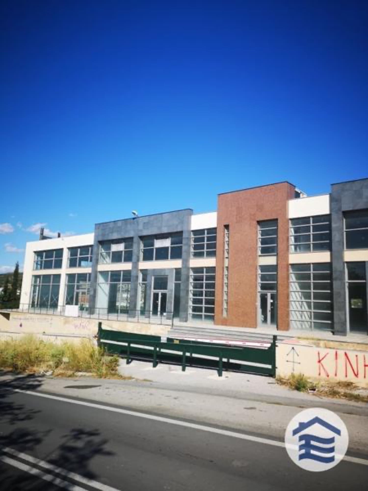 8,700 m² Commercial Building for Sale in Polichni, Thessaloniki - 3