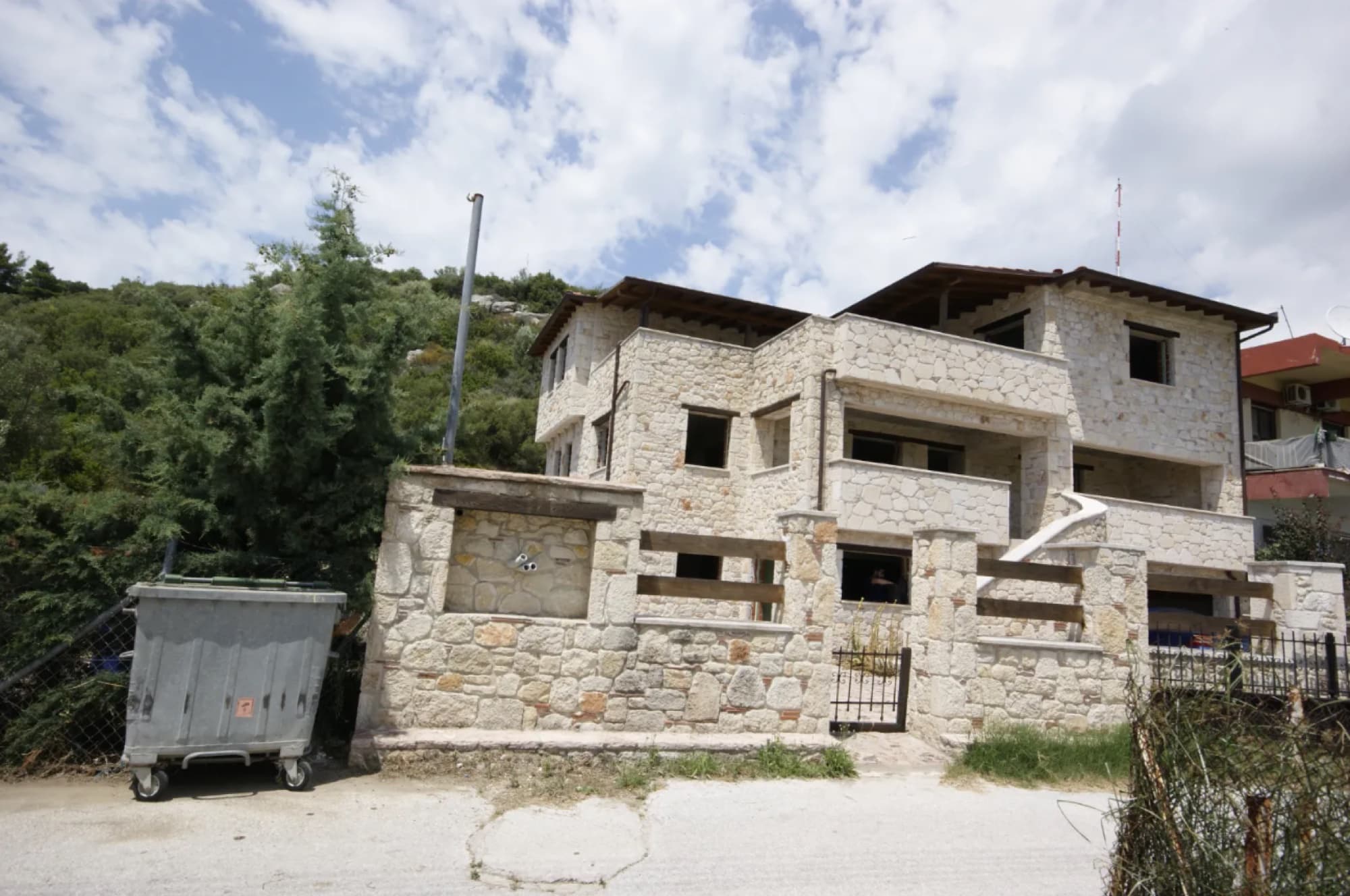 Unfinished 370 m² Three-Storey House for Sale in Toroni, Halkidiki - 4