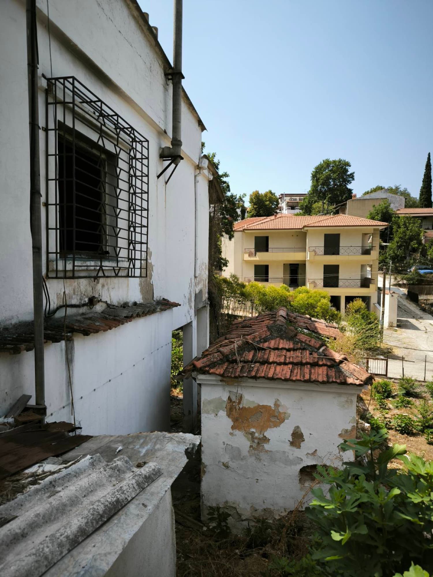 278 m² Residential Plot with Existing Building for Sale in Exochi - 3