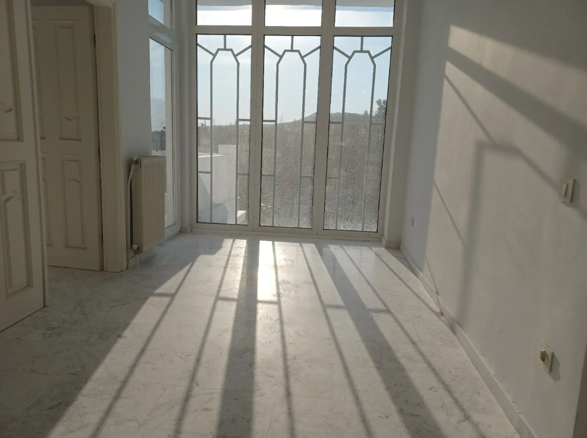 584 m² Five-Bedroom Villa for Sale in Oreokastro, Thessaloniki