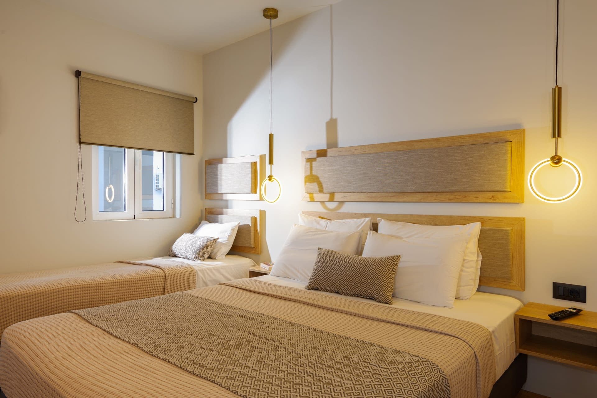 Standard Triple Room with Half Sea View